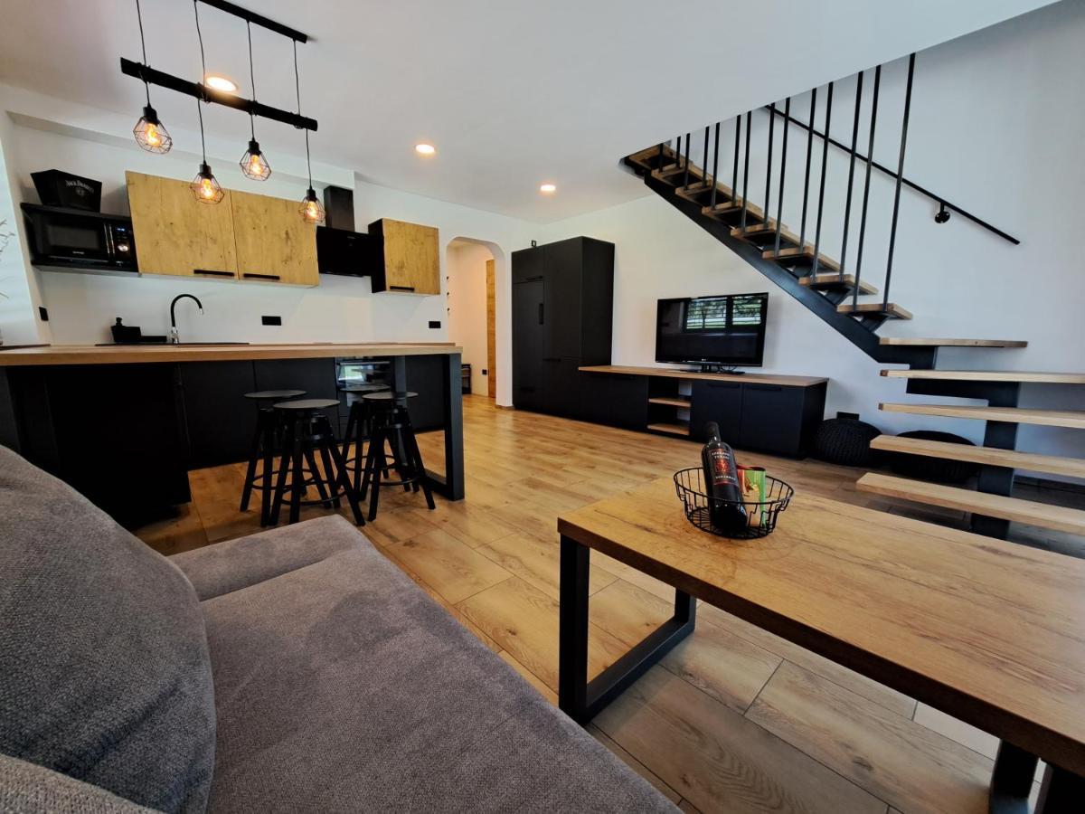 Riverside Apartma 1, Kranjska Gora Bagian luar foto